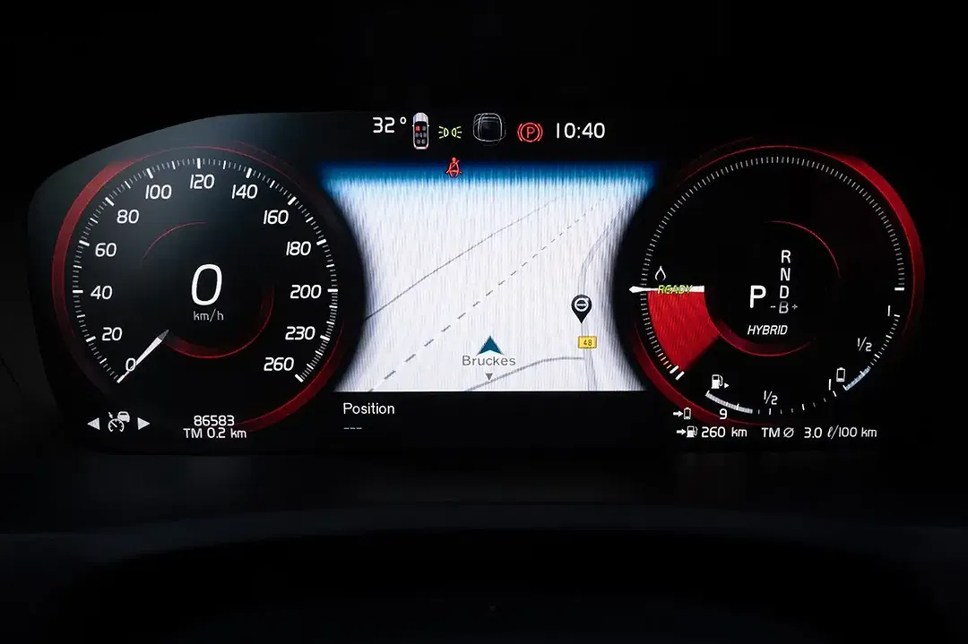 Volvo XC90 - Thumbnail 14