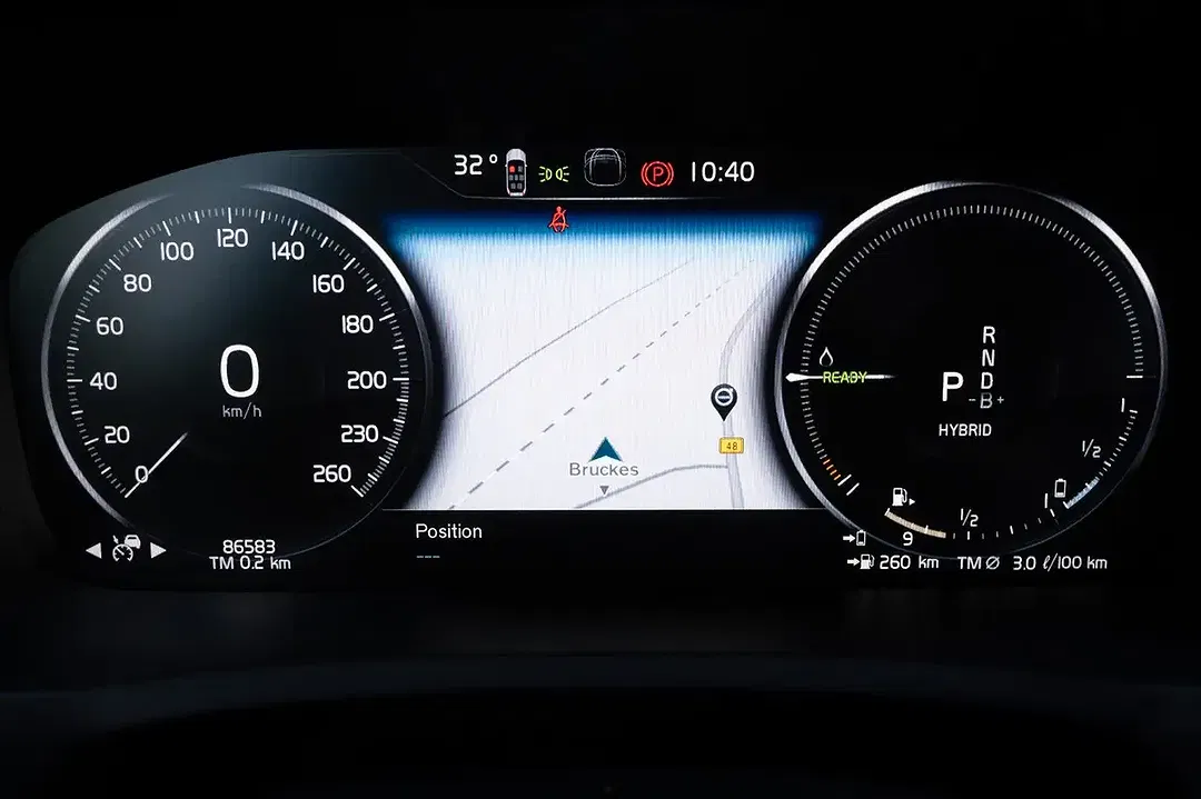 Volvo XC90 - Thumbnail 15