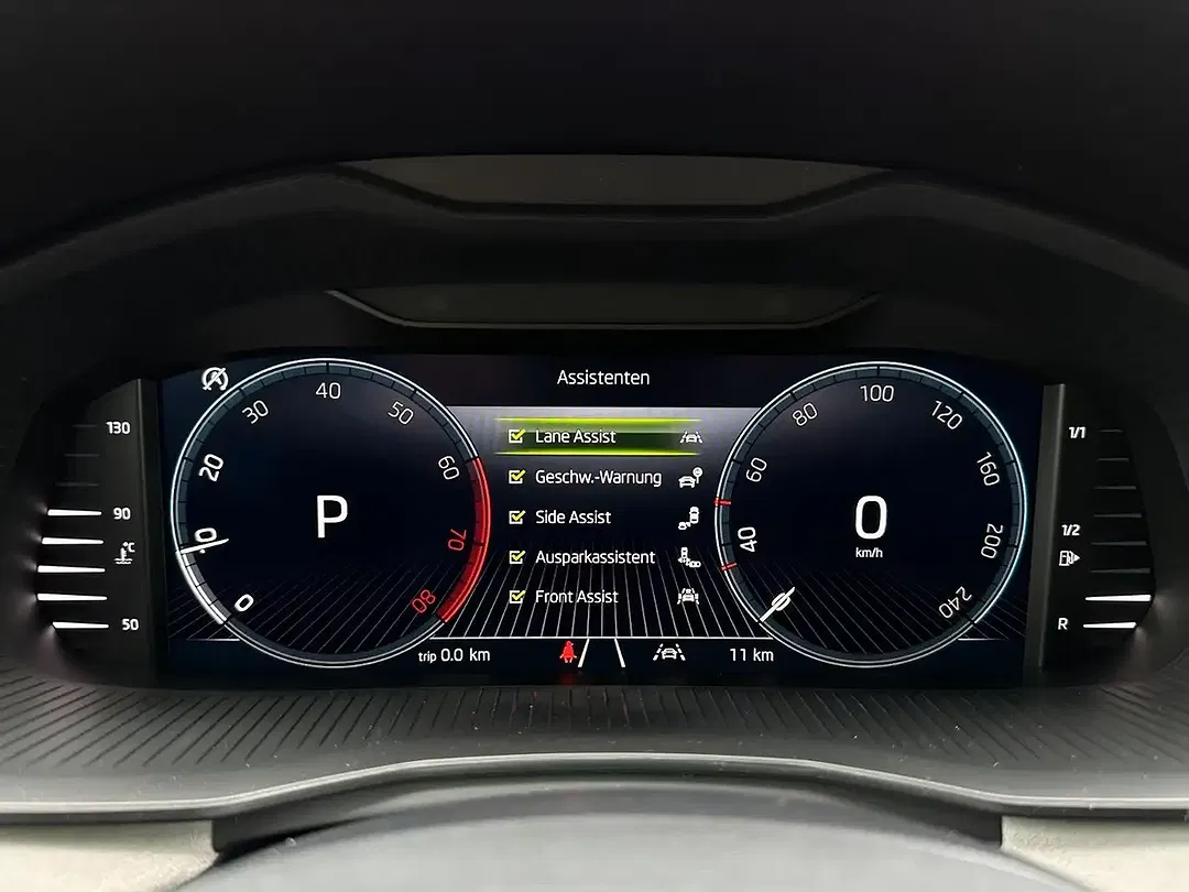 Skoda Kamiq - Thumbnail 23