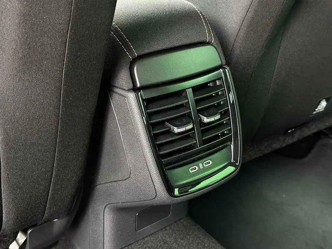 Skoda Kamiq - Thumbnail 37
