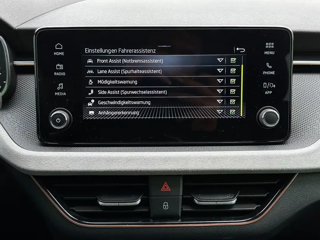 Skoda Kamiq - Thumbnail 9
