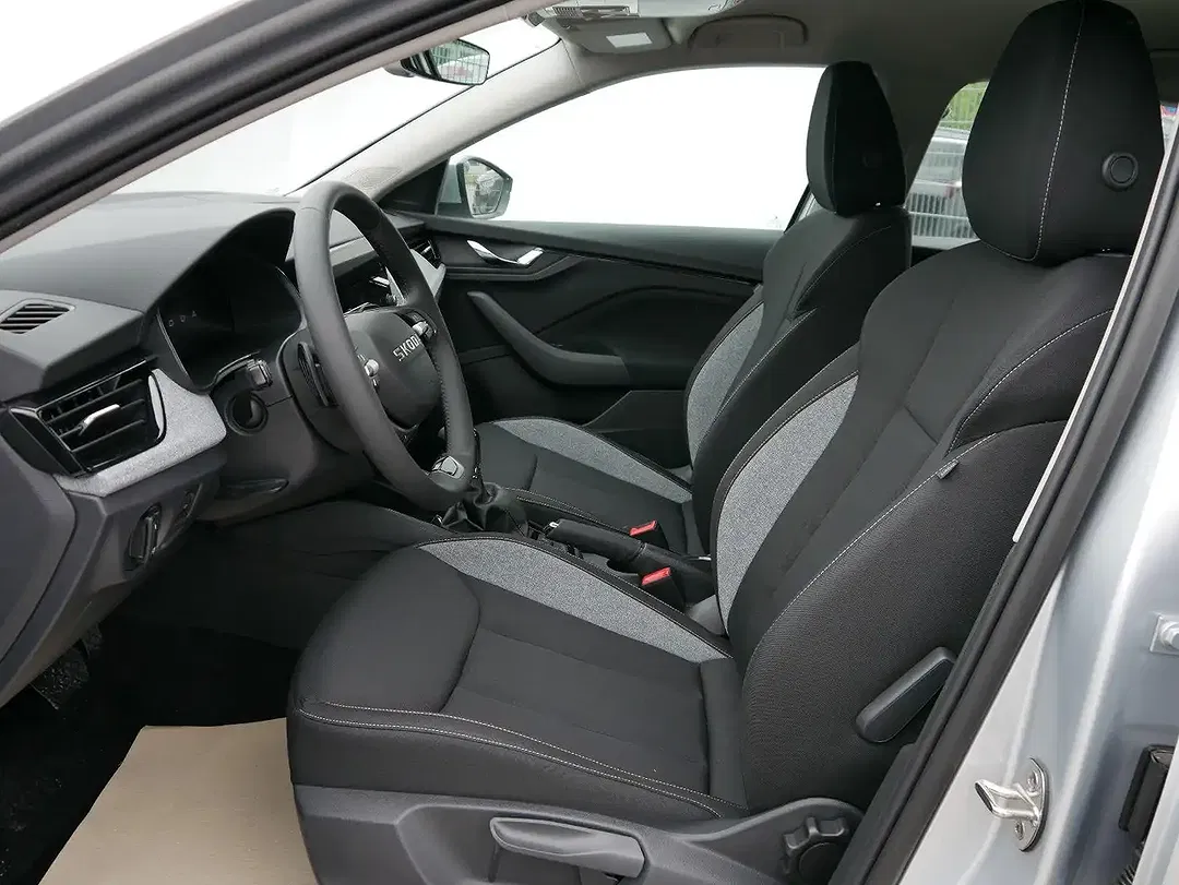 Skoda Scala - Thumbnail 9