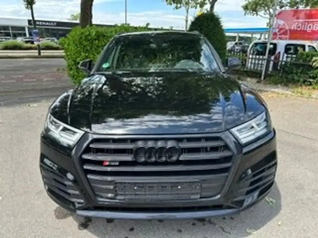 Audi SQ5 - Thumbnail 7