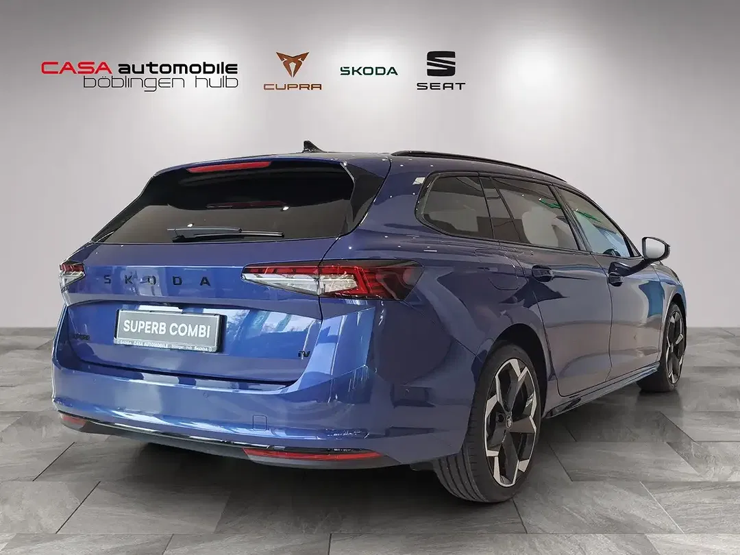 Skoda Superb - Thumbnail 4