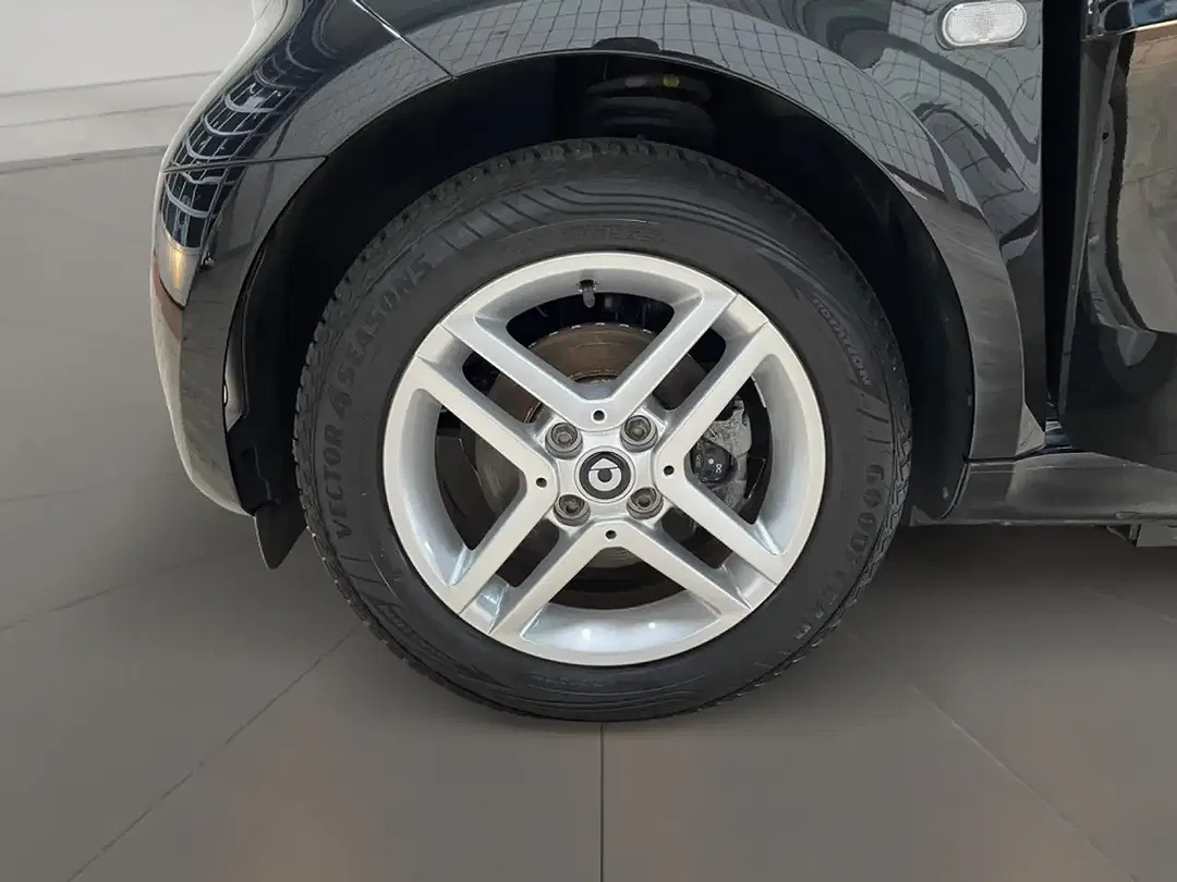 smart forTwo - Thumbnail 8