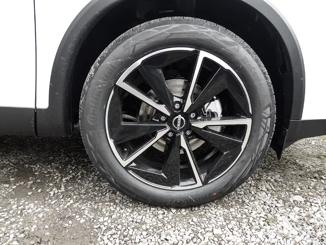 Nissan Qashqai - Thumbnail 3