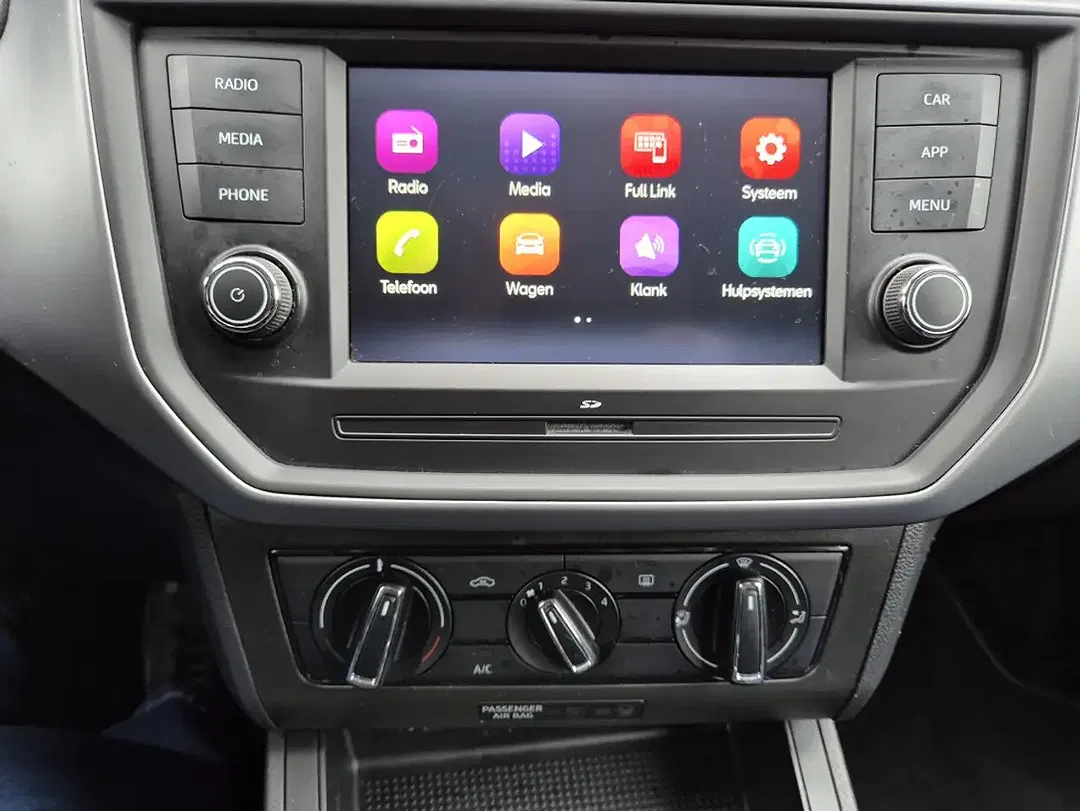 SEAT Ibiza - Thumbnail 13