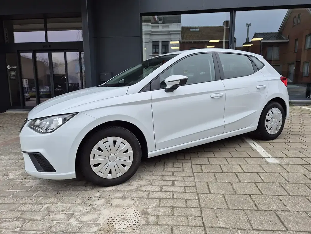 SEAT Ibiza - Thumbnail 2