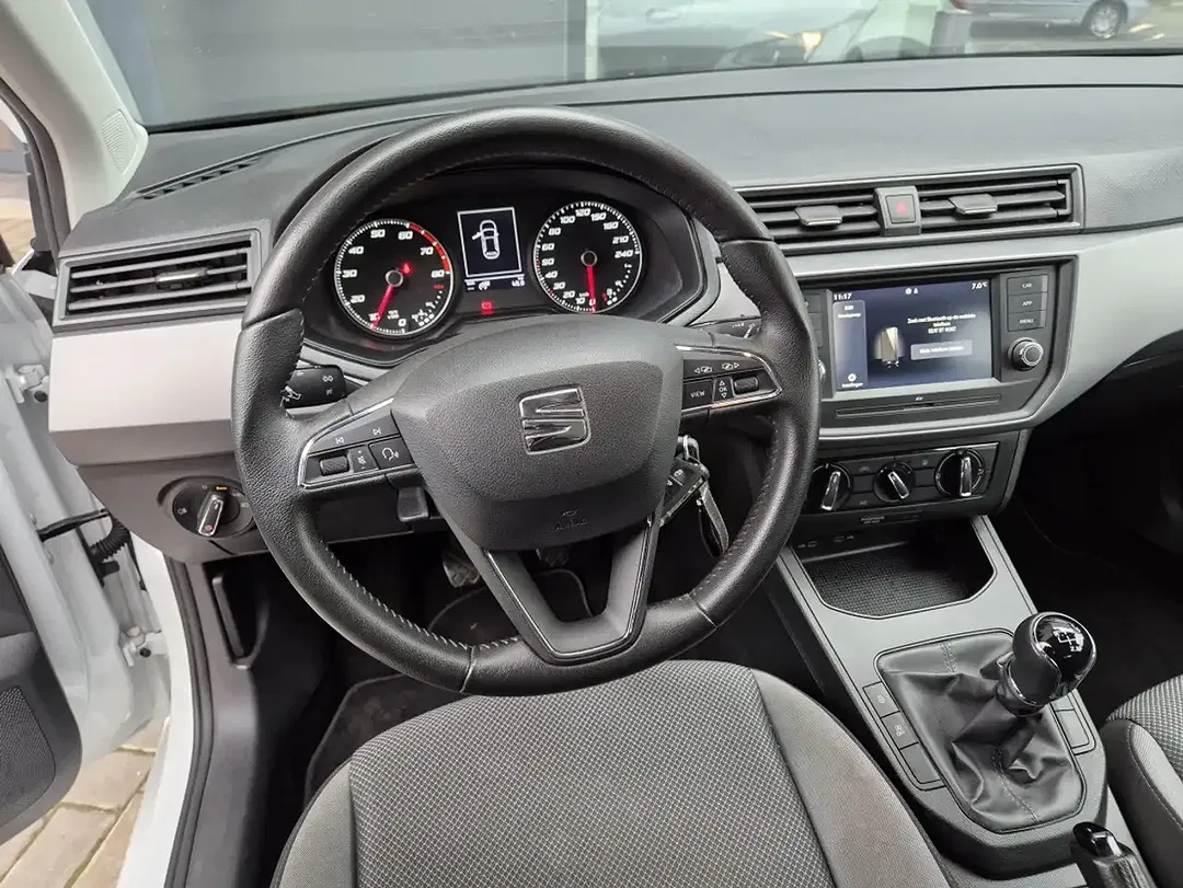 SEAT Ibiza - Thumbnail 9