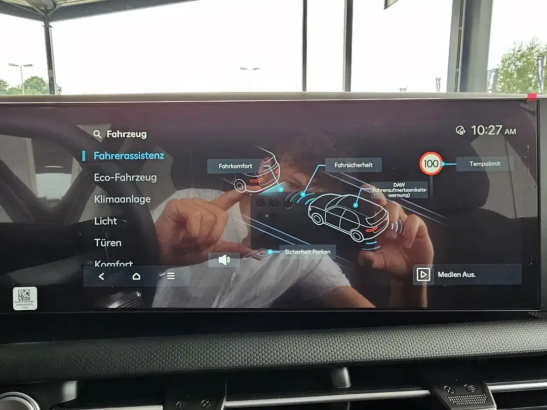 Hyundai TUCSON - Thumbnail 12