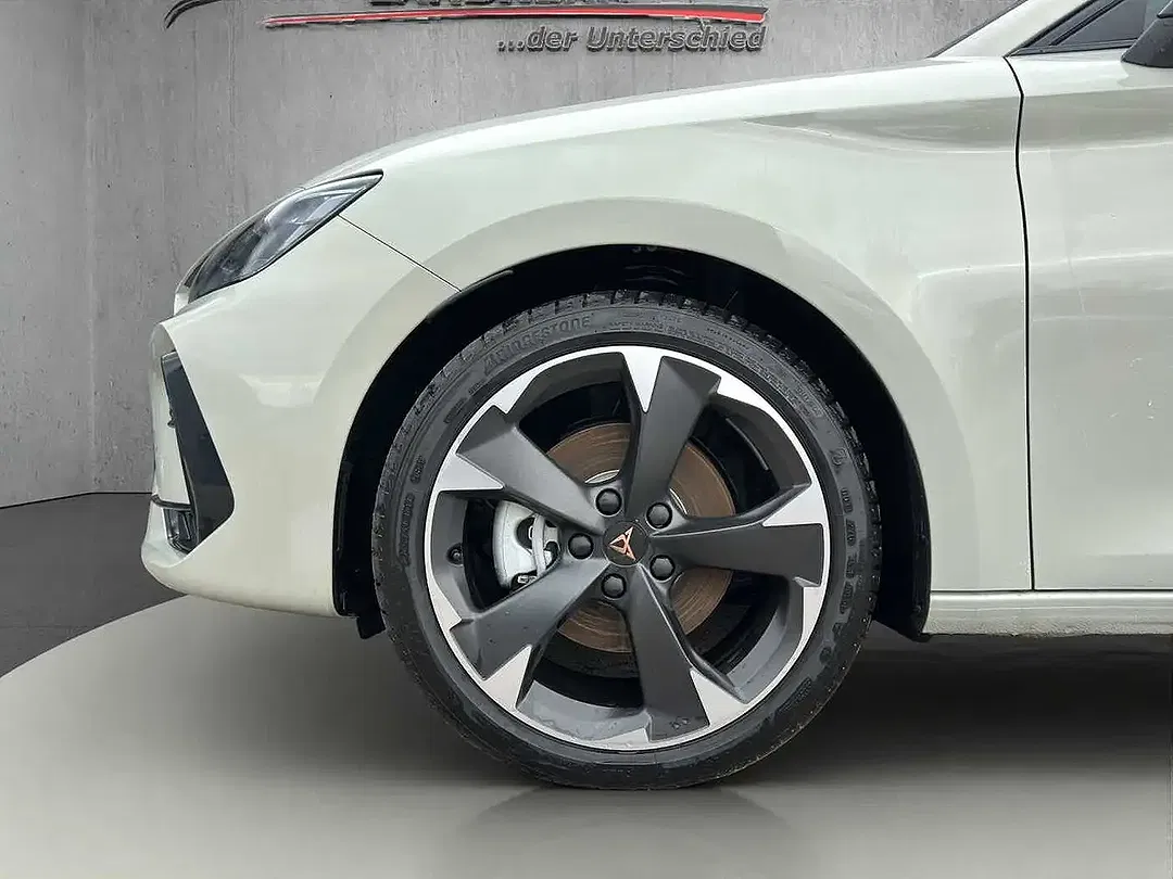 CUPRA Leon - Thumbnail 13