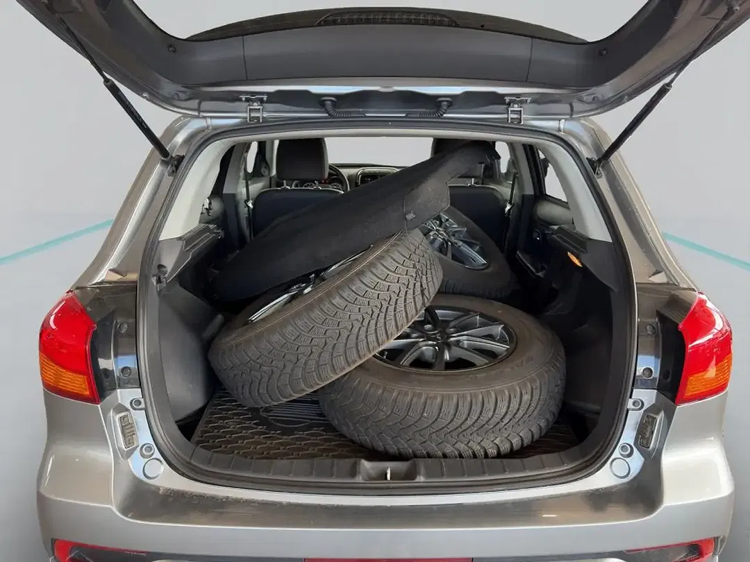 Mitsubishi ASX - Thumbnail 9