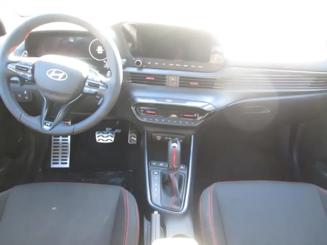 Hyundai i20 - Thumbnail 9