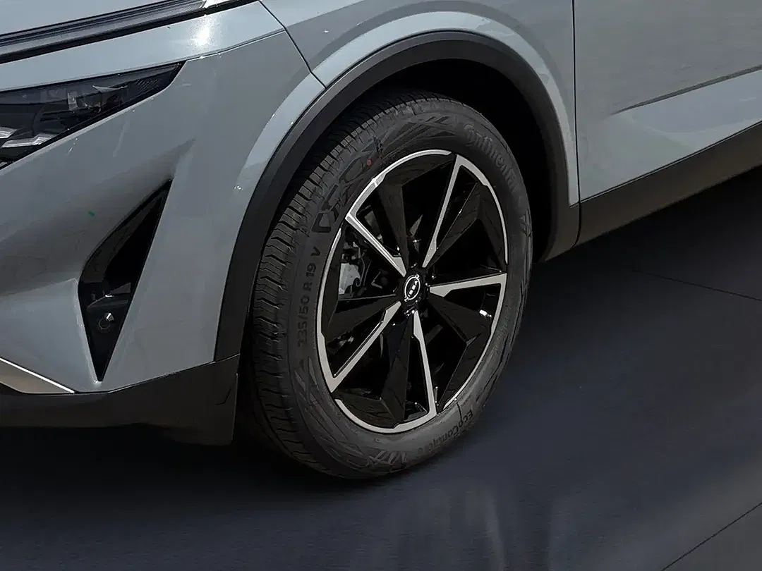Nissan Qashqai - Thumbnail 4