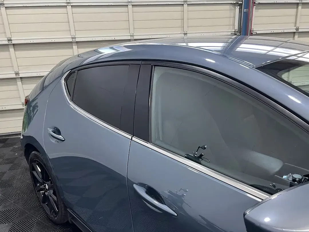 Mazda 3 - Thumbnail 13