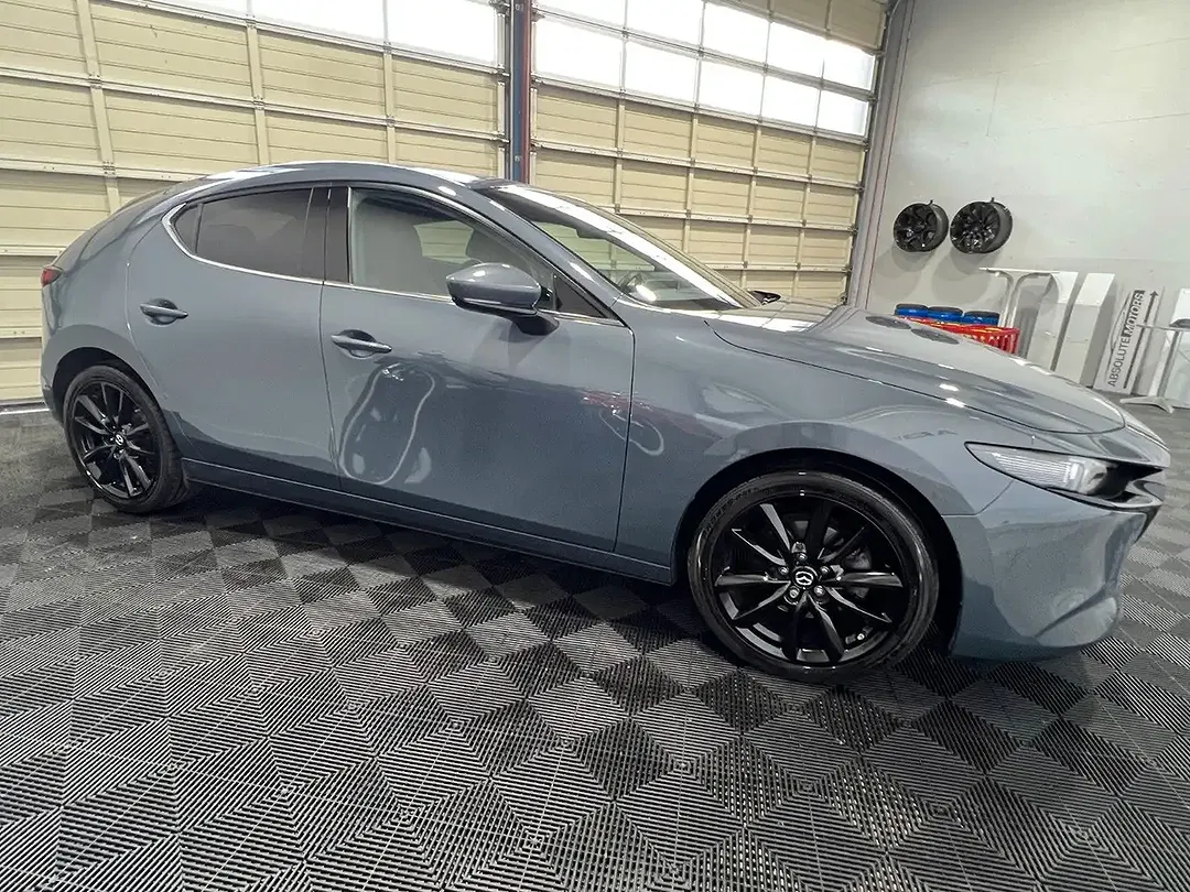 Mazda 3 - Thumbnail 7