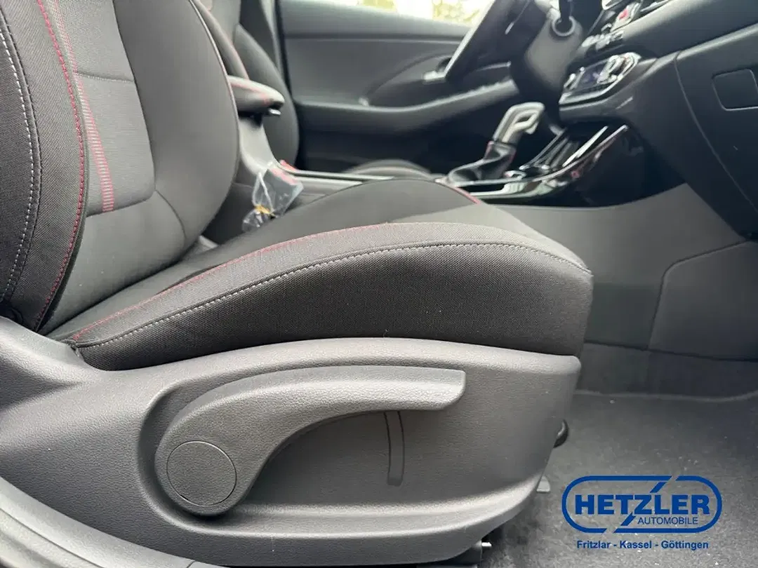 Hyundai i30 - Thumbnail 15