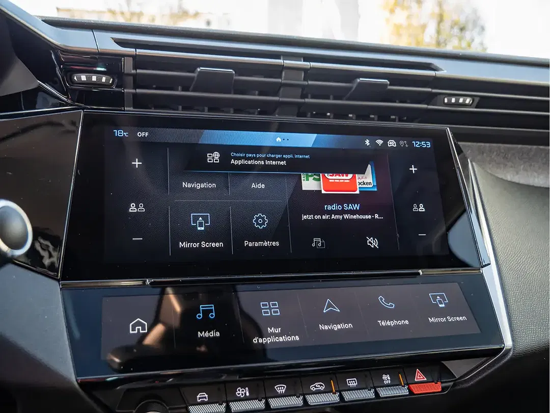 Peugeot 308 - Thumbnail 13