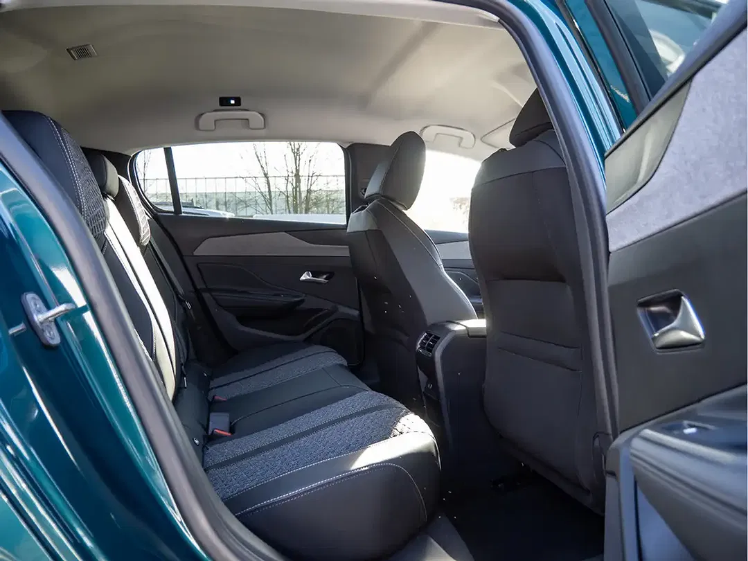 Peugeot 308 - Thumbnail 9