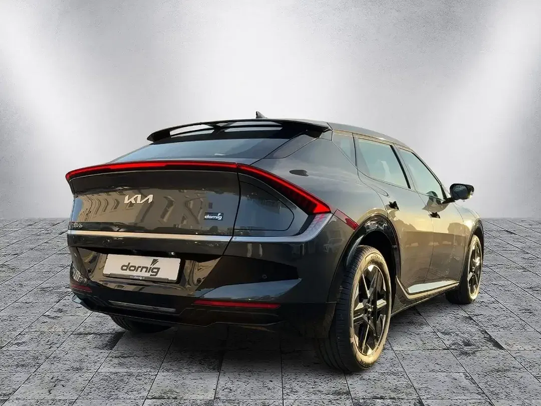 Kia EV6 - Thumbnail 4