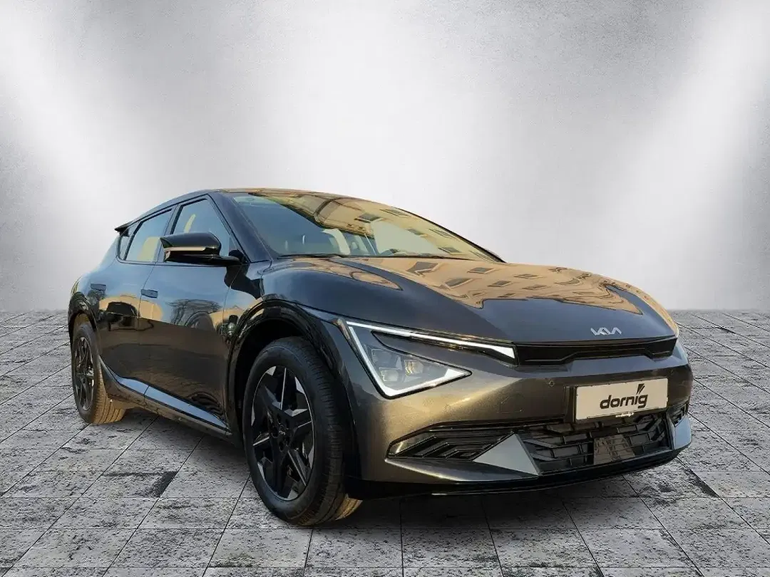 Kia EV6 - Thumbnail 6