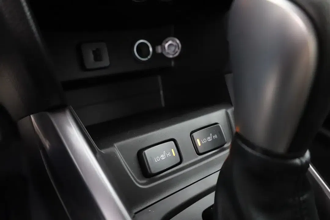 Suzuki Vitara - Thumbnail 12