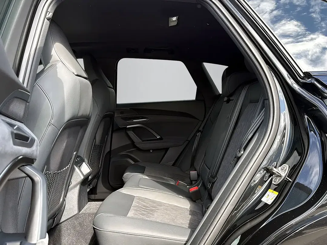 Audi Q5 - Thumbnail 10