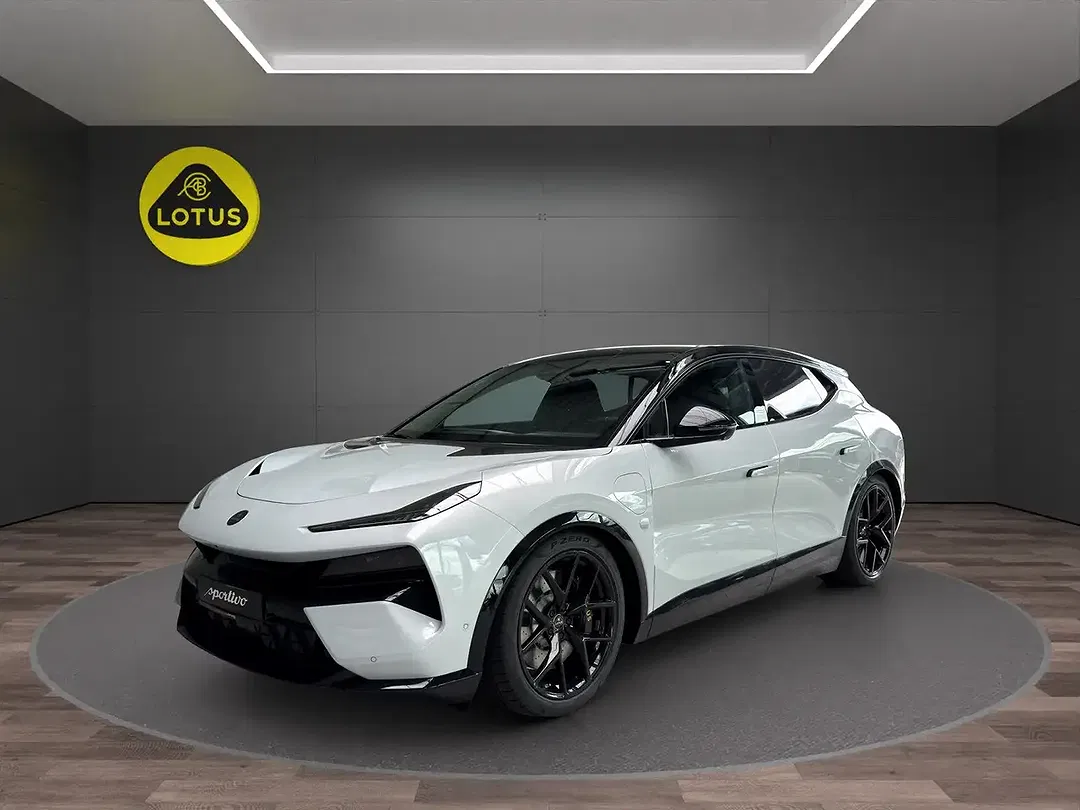 Lotus Eletre - Thumbnail 2
