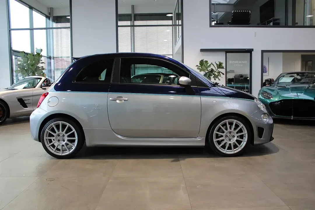 Abarth 695C - Thumbnail 9