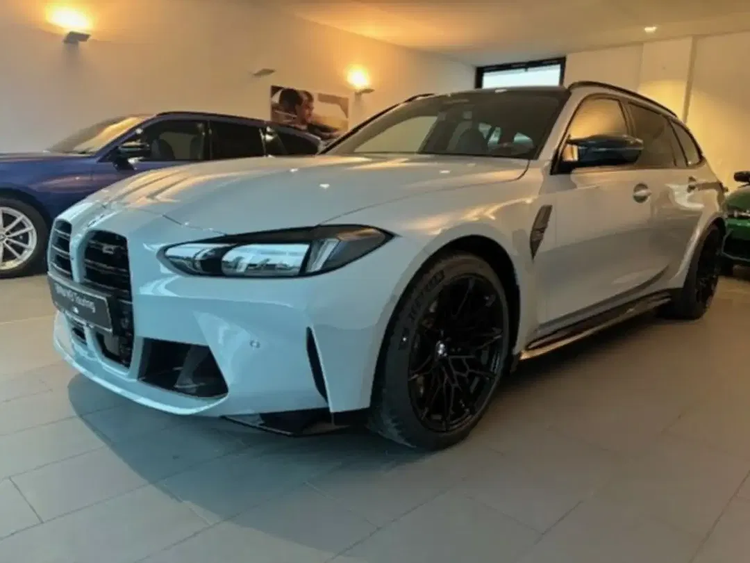 BMW M3 - Thumbnail 1