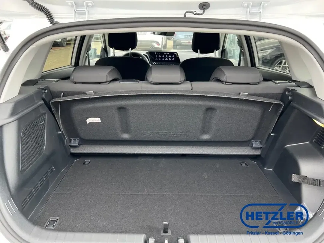Hyundai i20 - Thumbnail 12