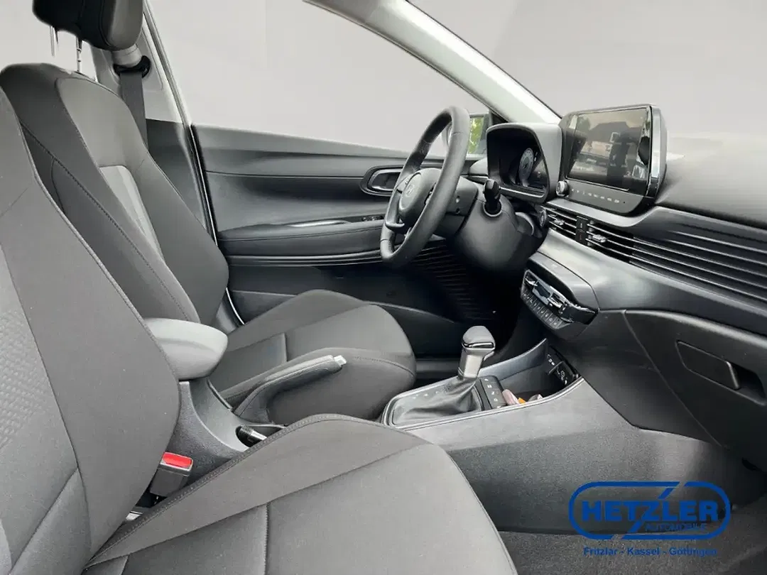 Hyundai i20 - Thumbnail 14