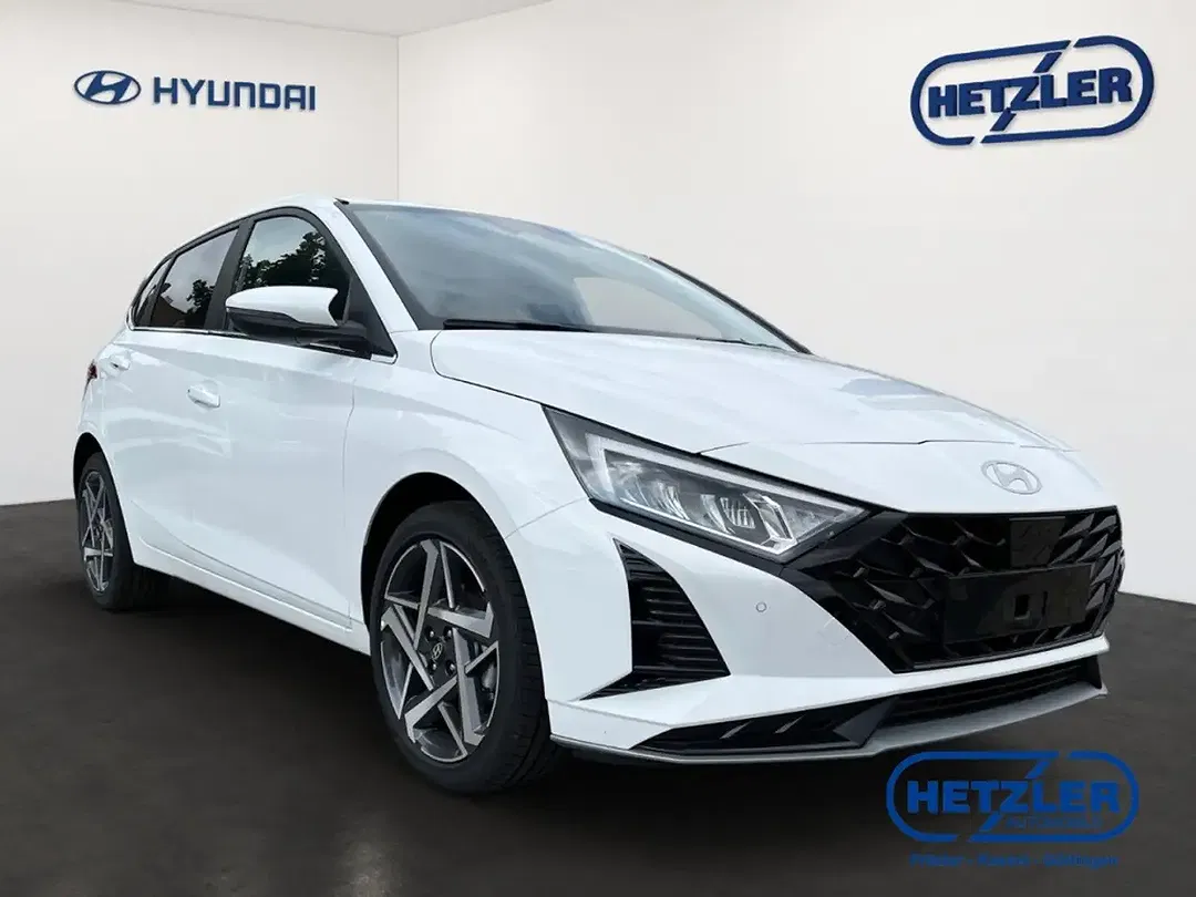 Hyundai i20 - Thumbnail 2