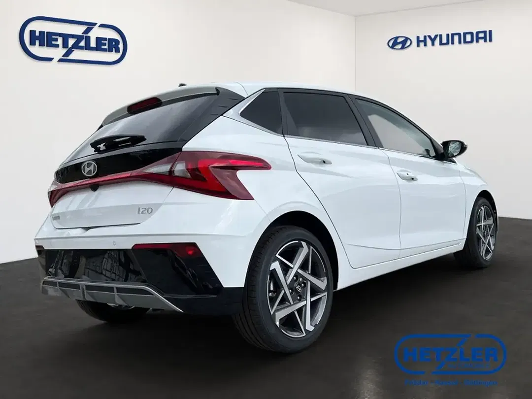 Hyundai i20 - Thumbnail 3