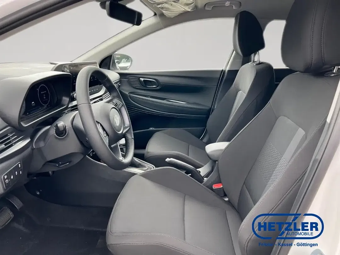Hyundai i20 - Thumbnail 7