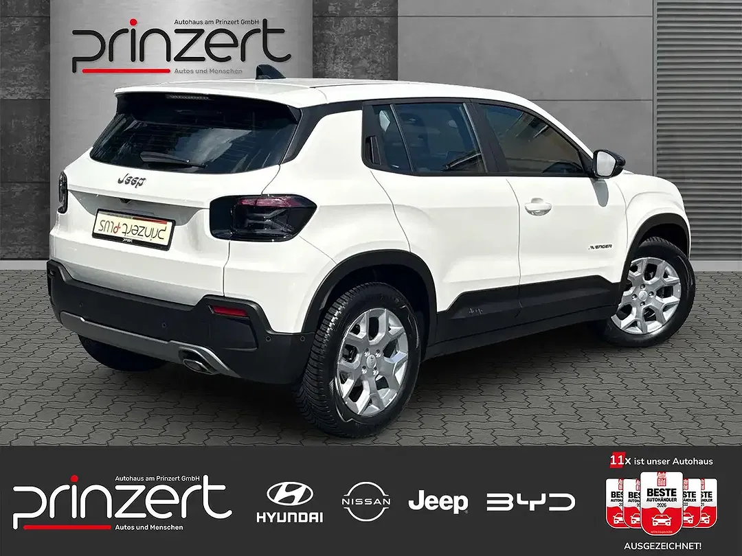 Jeep Avenger - Thumbnail 3