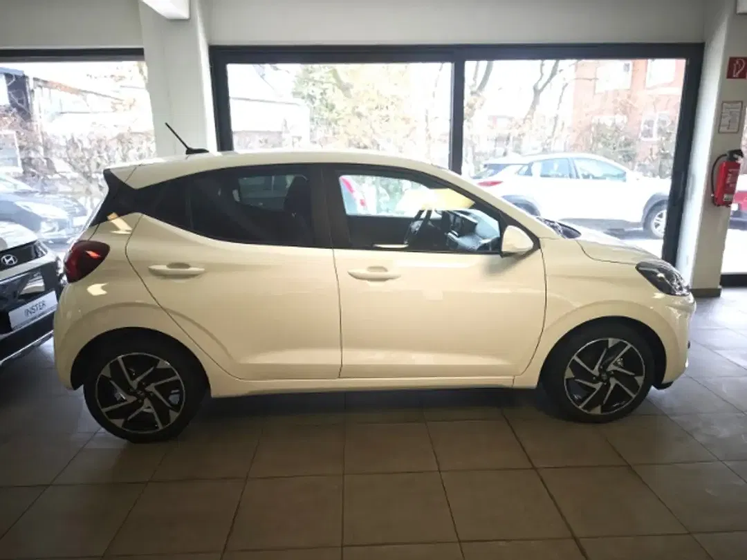 Hyundai i10 - Thumbnail 5