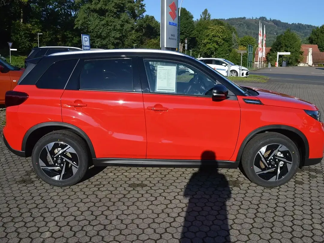 Suzuki Vitara - Thumbnail 7