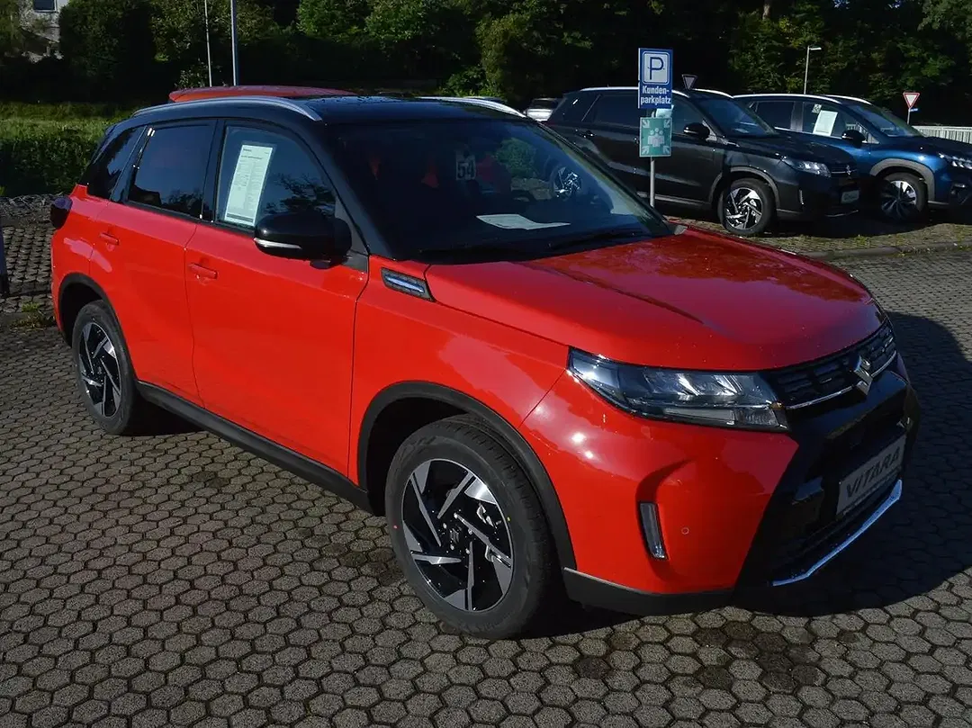 Suzuki Vitara - Thumbnail 8