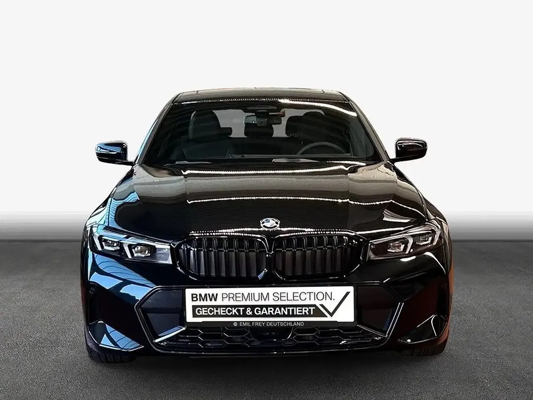 BMW 320 - Thumbnail 3
