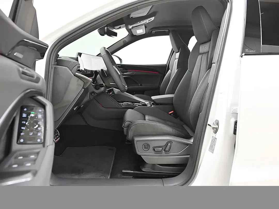 Audi Q5 - Thumbnail 10