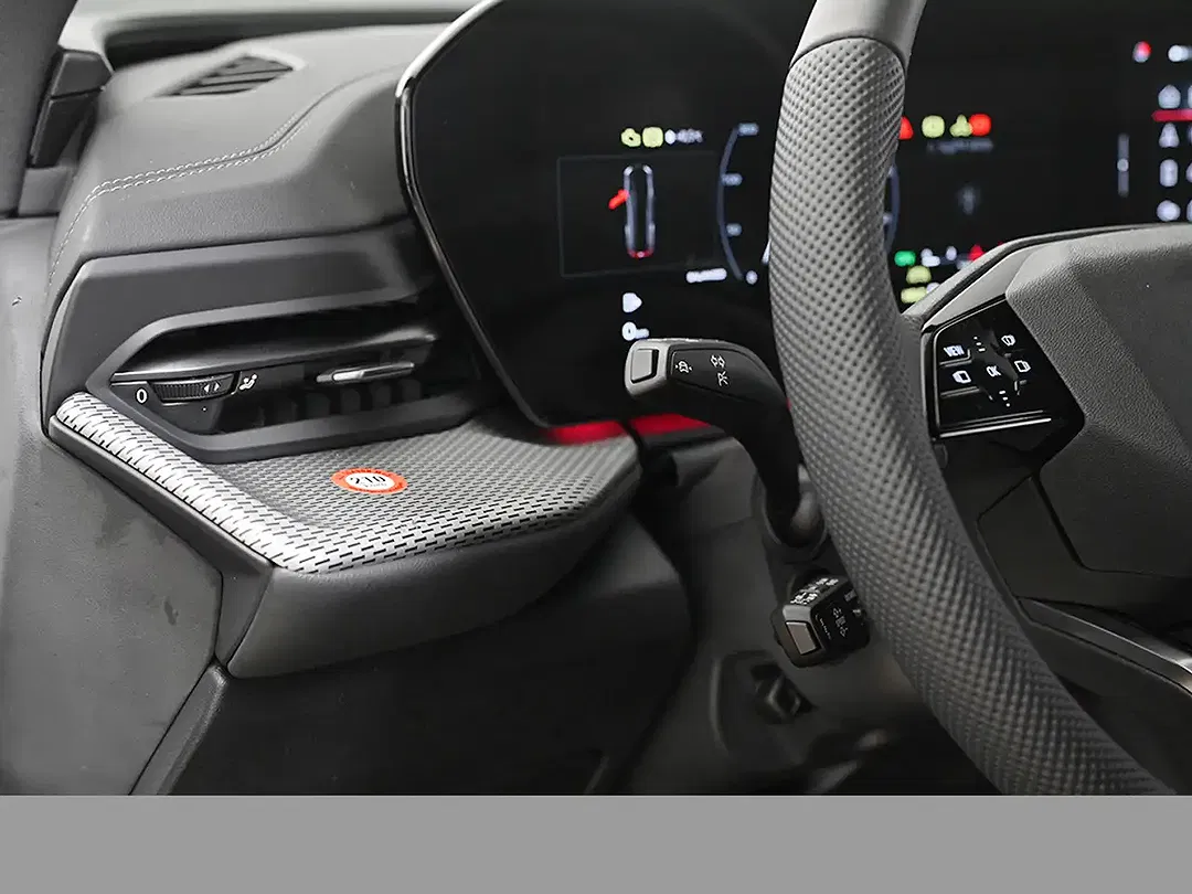 Audi Q5 - Thumbnail 11