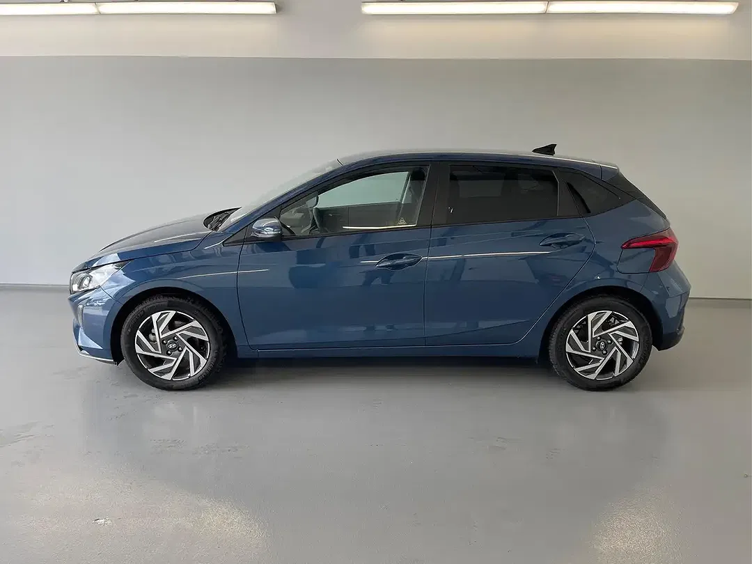 Hyundai i20 - Thumbnail 3