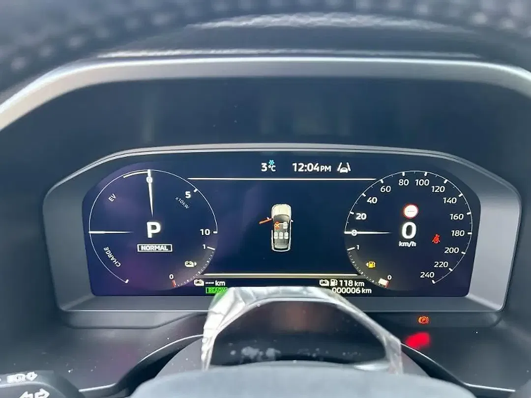 Mitsubishi Outlander - Thumbnail 14