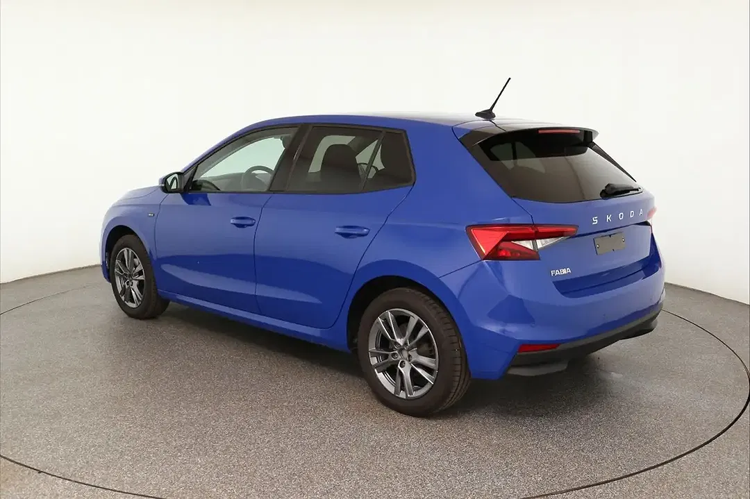 Skoda Fabia - Thumbnail 5