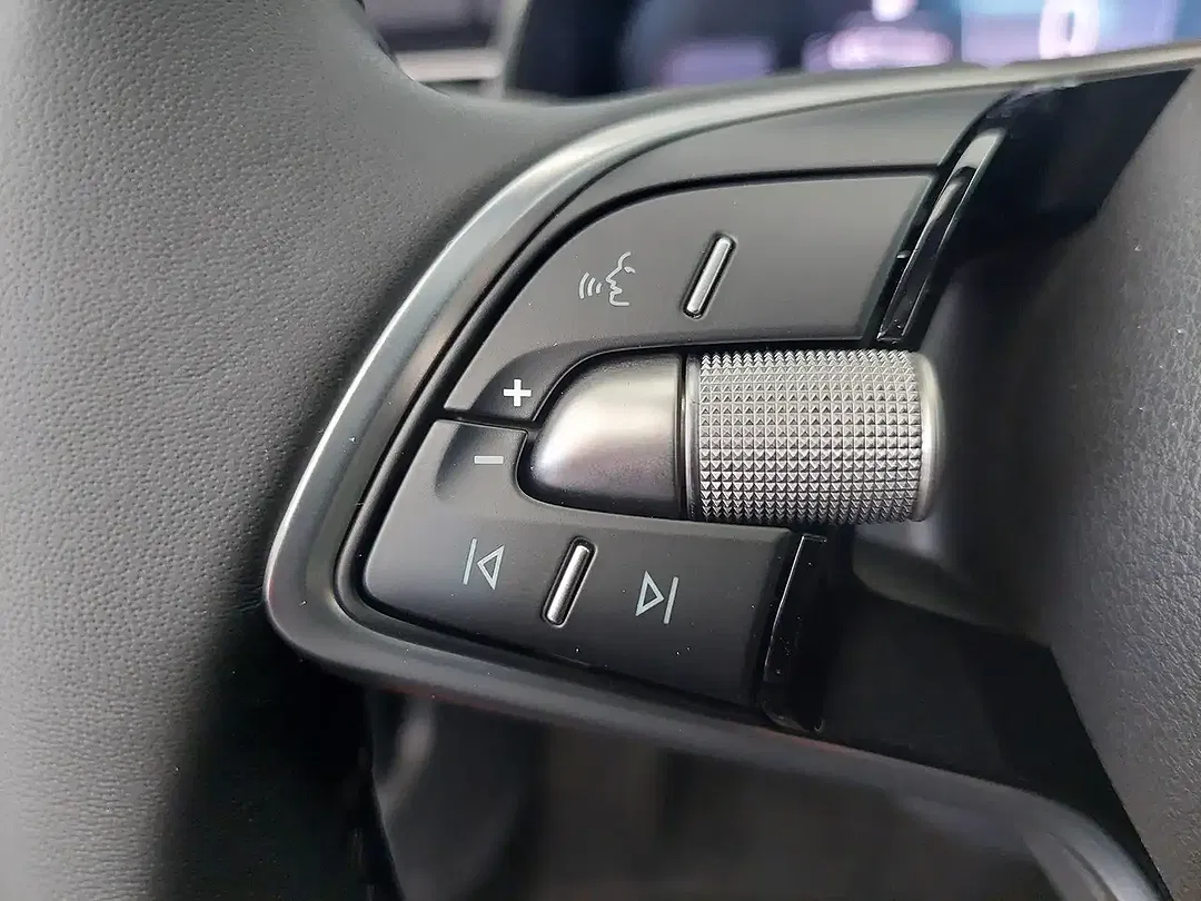 Skoda Scala - Thumbnail 9