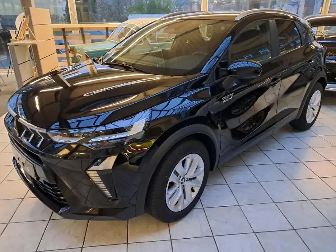 Mitsubishi ASX - Thumbnail 1
