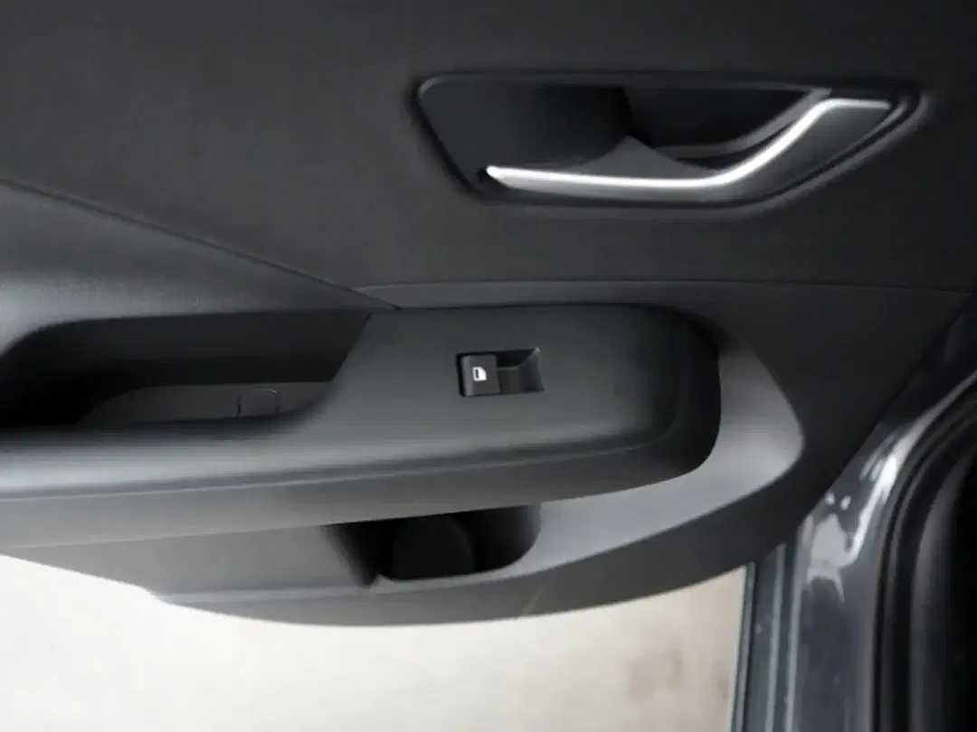Hyundai KONA - Thumbnail 11