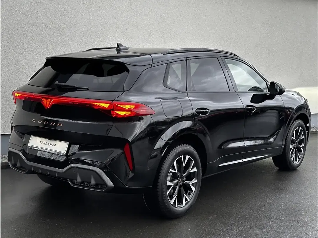 CUPRA Terramar - Thumbnail 2