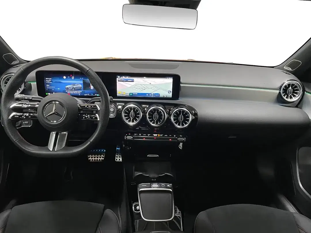 Mercedes-Benz A 220 - Thumbnail 10